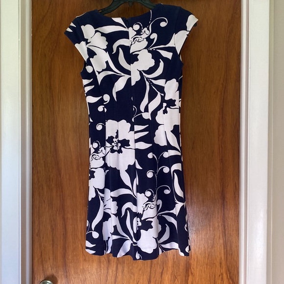 Lilly Pulitzer BRIELLA BRIGHT NAVY Johnny B Fit & Flare DRESS - Picture 5 of 14